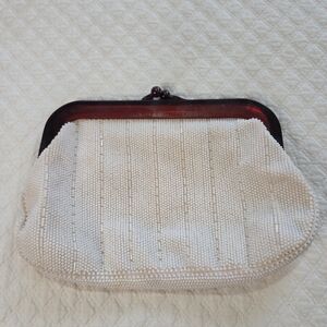 Vintage La Regale White Beaded Clutch Purse Acrylic Kiss Clasp